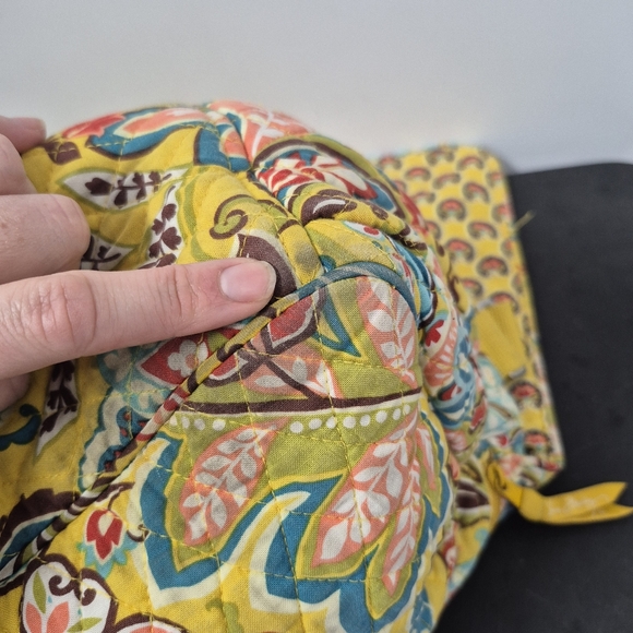 Vera Bradley Provencal Quilted Yellow Diaper Bag Purse & Changing Pad Messenger - Picture 9 of 9